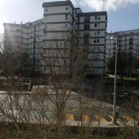 Apartment Olivais Metro 1